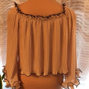 Forever 21 pleated blouse Size M Beige
